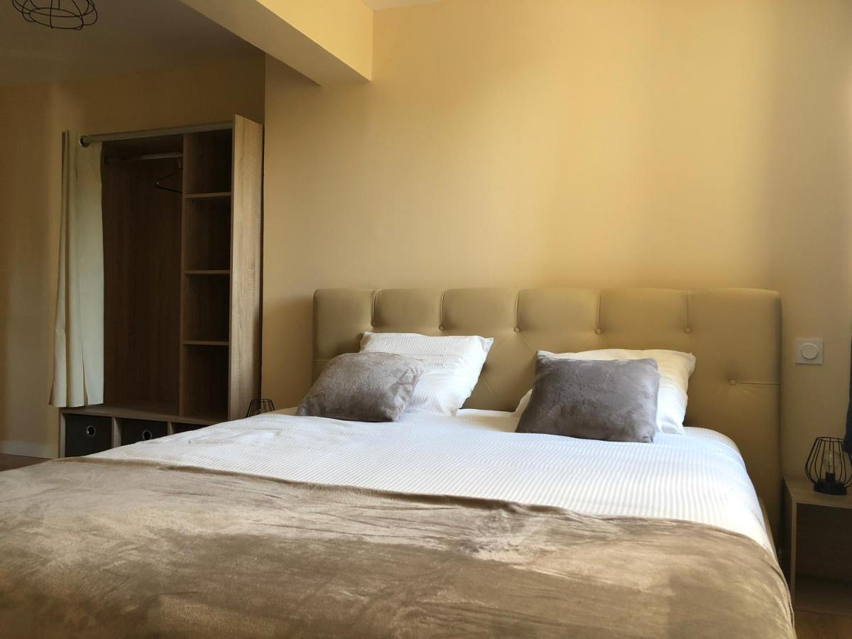 Le Nid Du Franc Bed and Breakfast Avranches Buitenkant foto