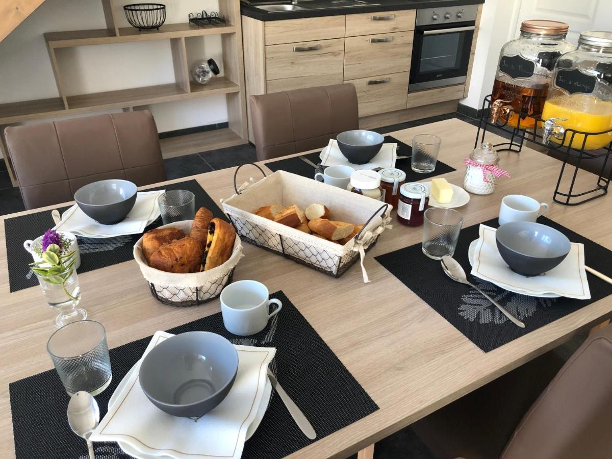 Le Nid Du Franc Bed and Breakfast Avranches Buitenkant foto